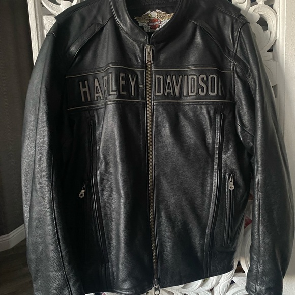 Harley-Davidson® Men's Reflective Road Warrior 3-in-1 Leather Jacket 98138-09VM - Picture 4 of 9